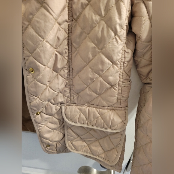 Tan light fall jacket - Picture 3 of 5